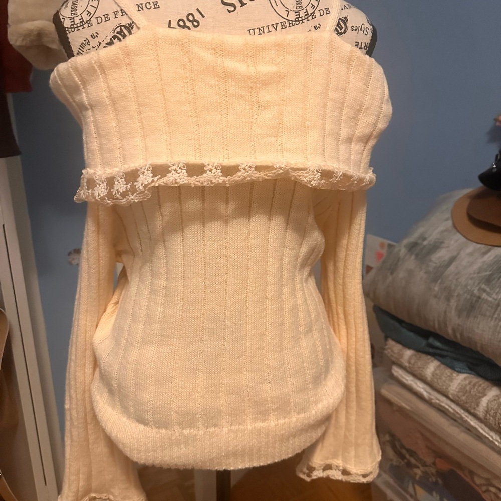 Chic Off-Shoulder Cream Sweater - Picture 5 of 5